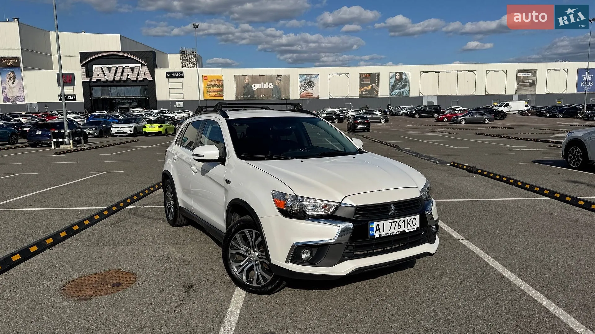 Mitsubishi Outlander Sport, 2016