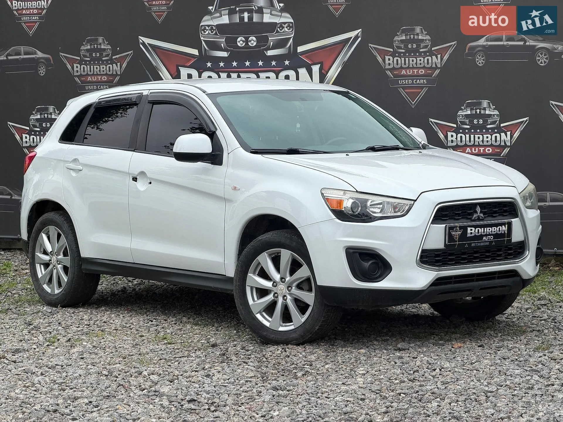 Mitsubishi Outlander Sport, 2014