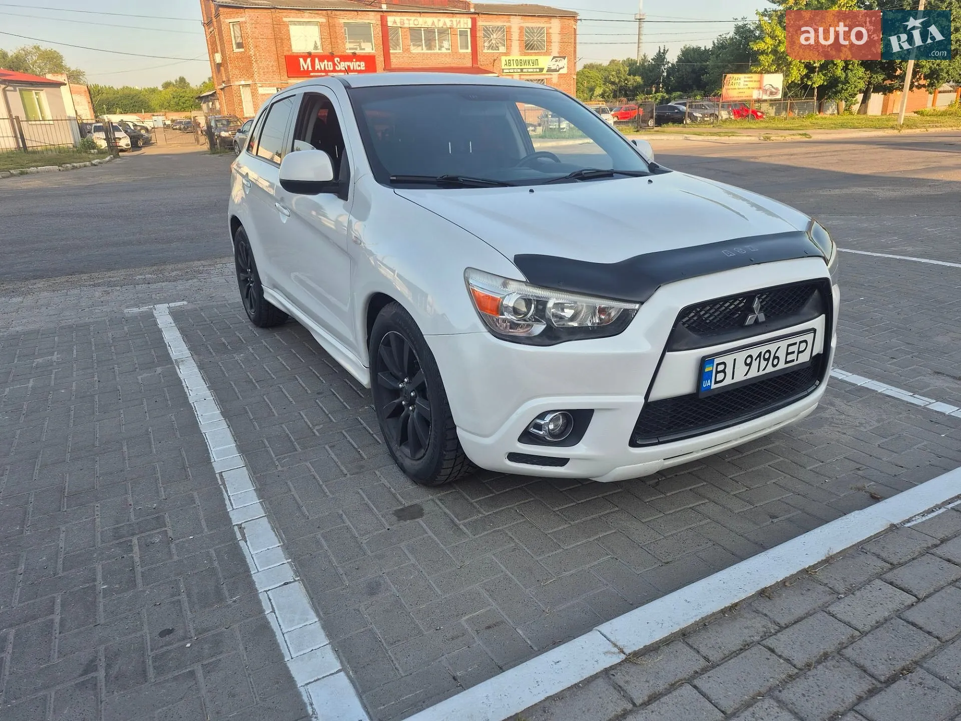 Mitsubishi Outlander Sport, 2011