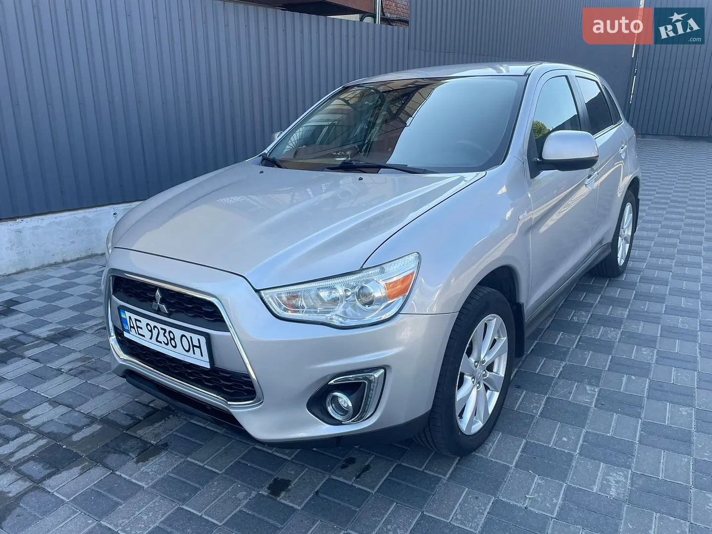 Mitsubishi Outlander Sport, 2014