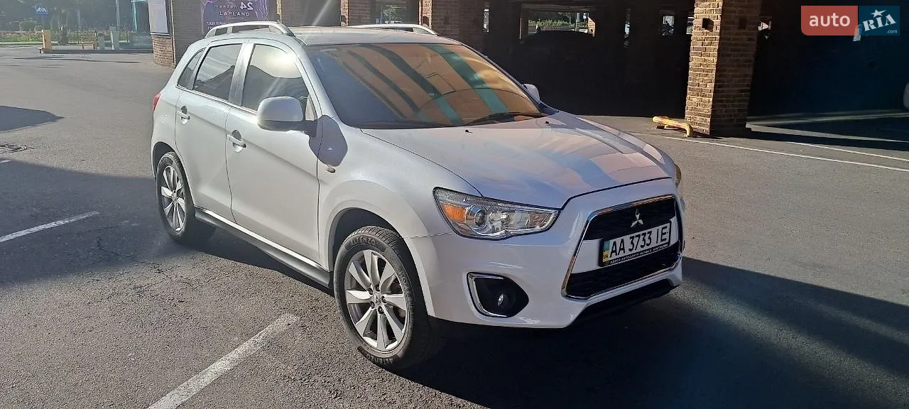 Mitsubishi Outlander Sport, 2014