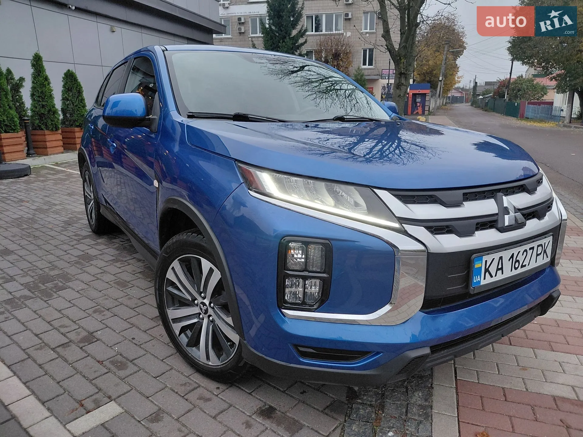 Mitsubishi Outlander Sport, 2020