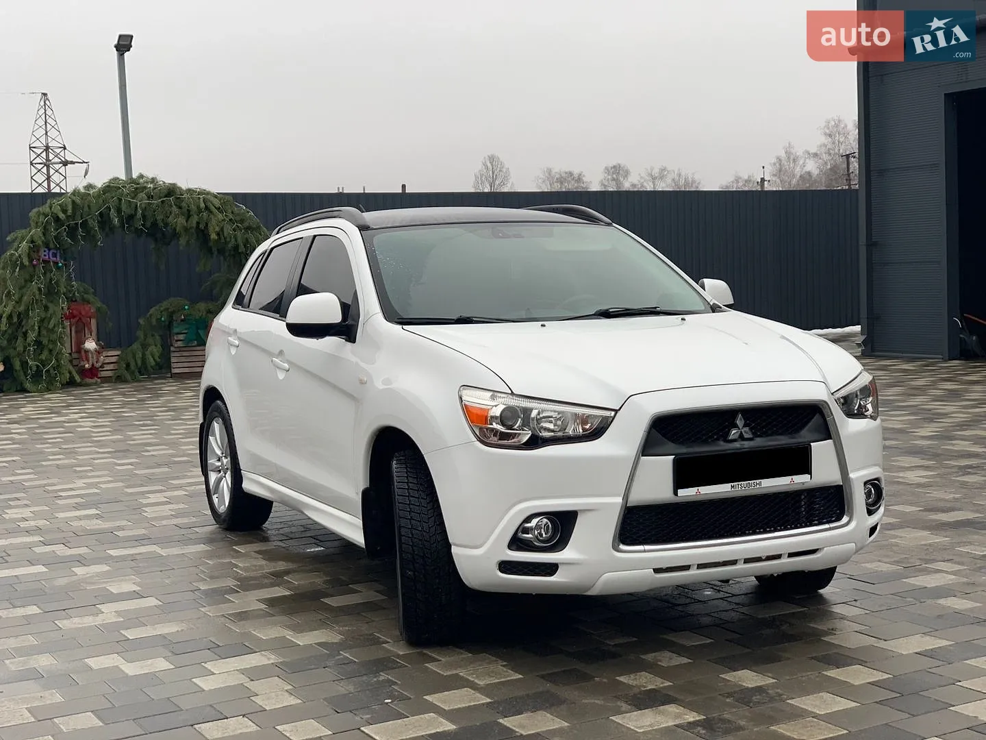 Mitsubishi Outlander Sport, 2010