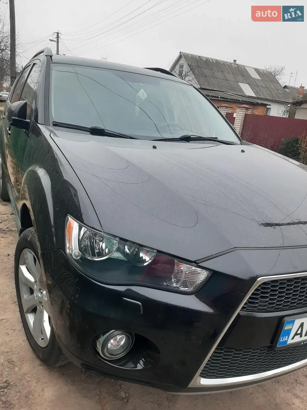 Mitsubishi Outlander XL, 2011