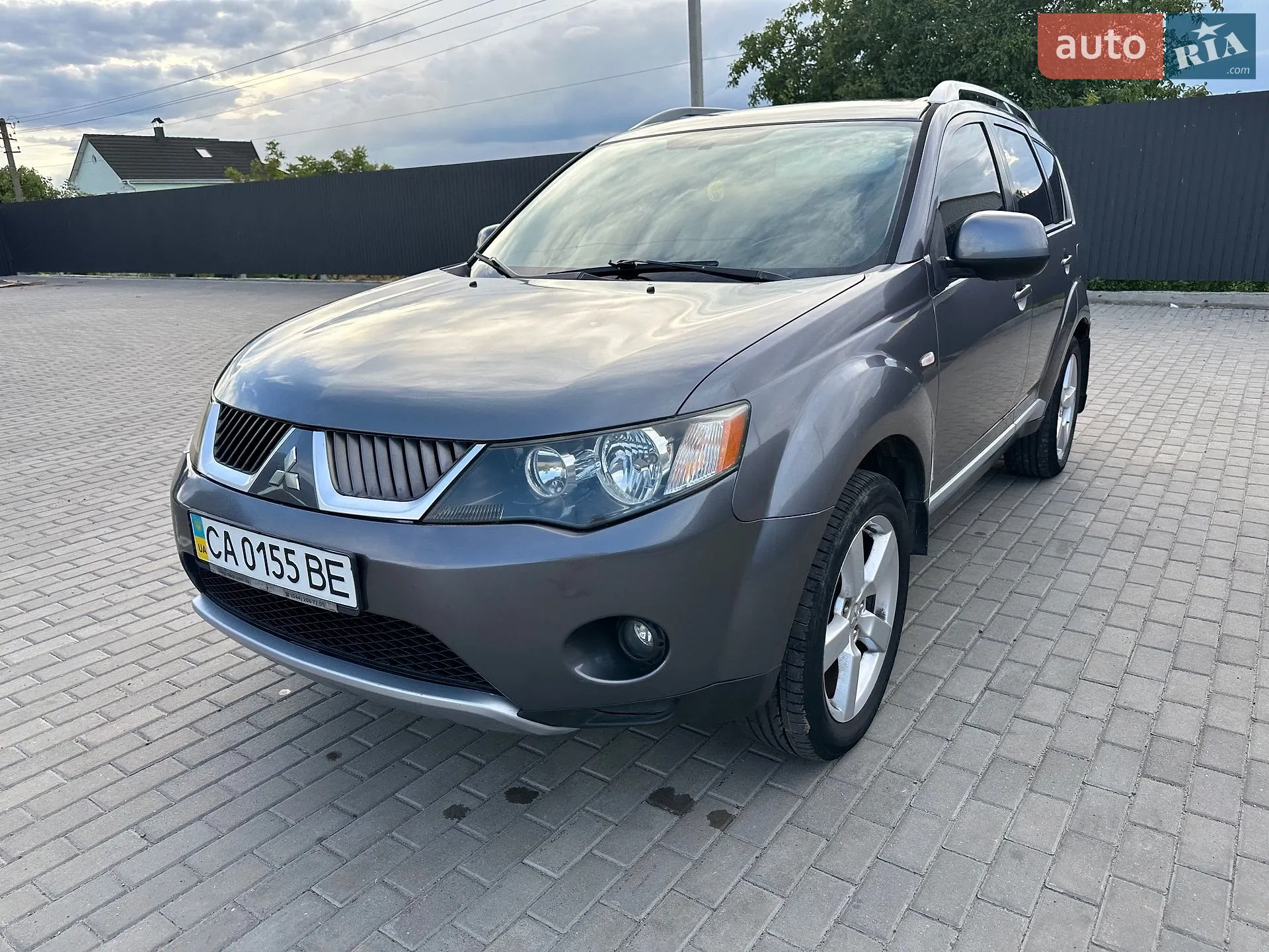 Mitsubishi Outlander XL, 2008