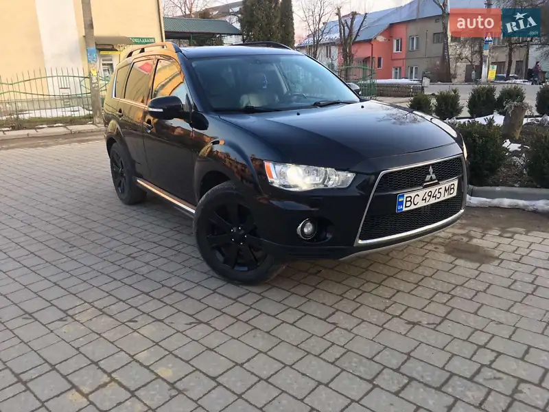 Mitsubishi Outlander 2010 — 1