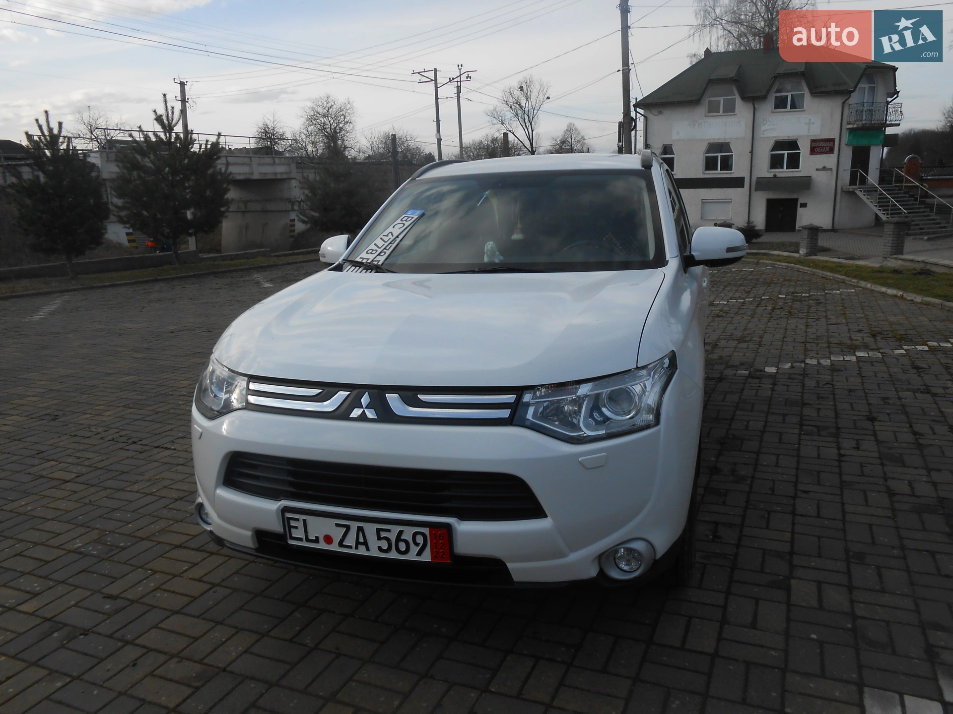Mitsubishi Outlander, 2012