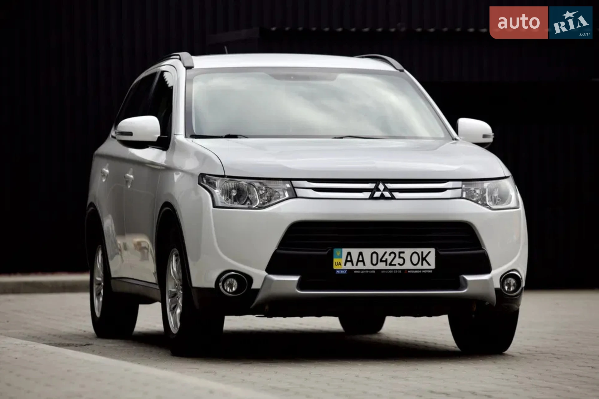 Mitsubishi Outlander, 2014