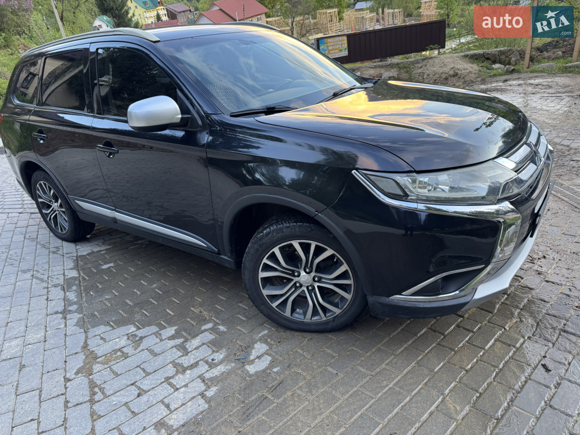 Mitsubishi Outlander, 2016