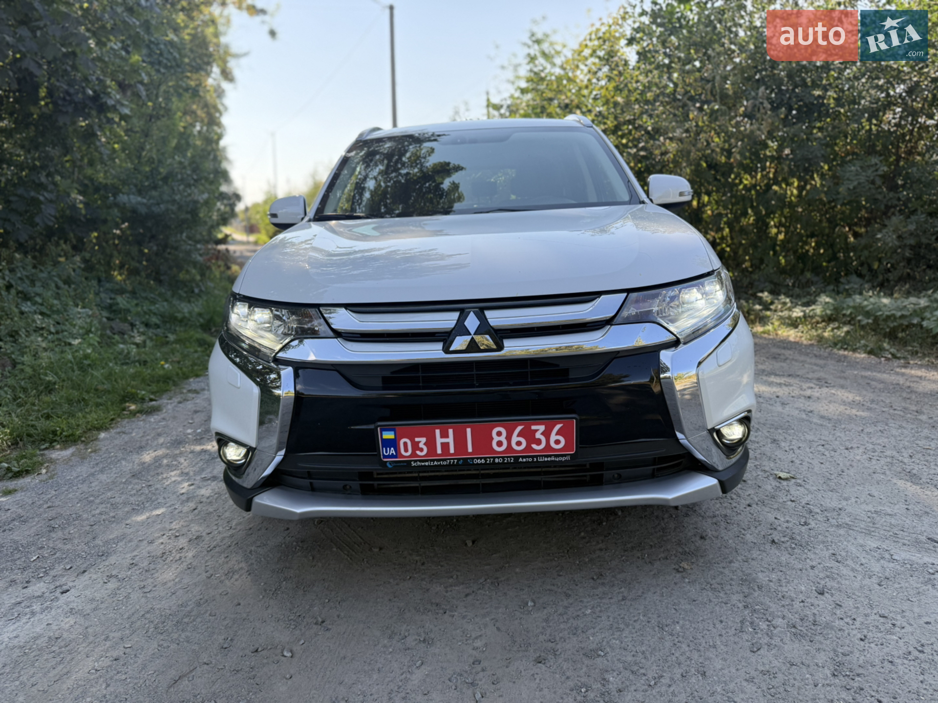 Mitsubishi Outlander, 2016