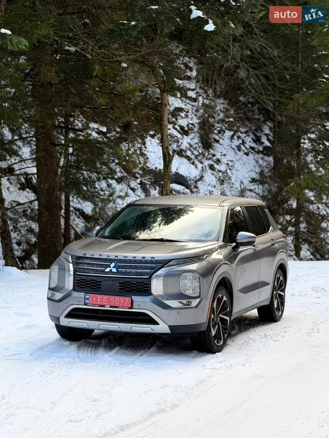 Mitsubishi Outlander, 2021