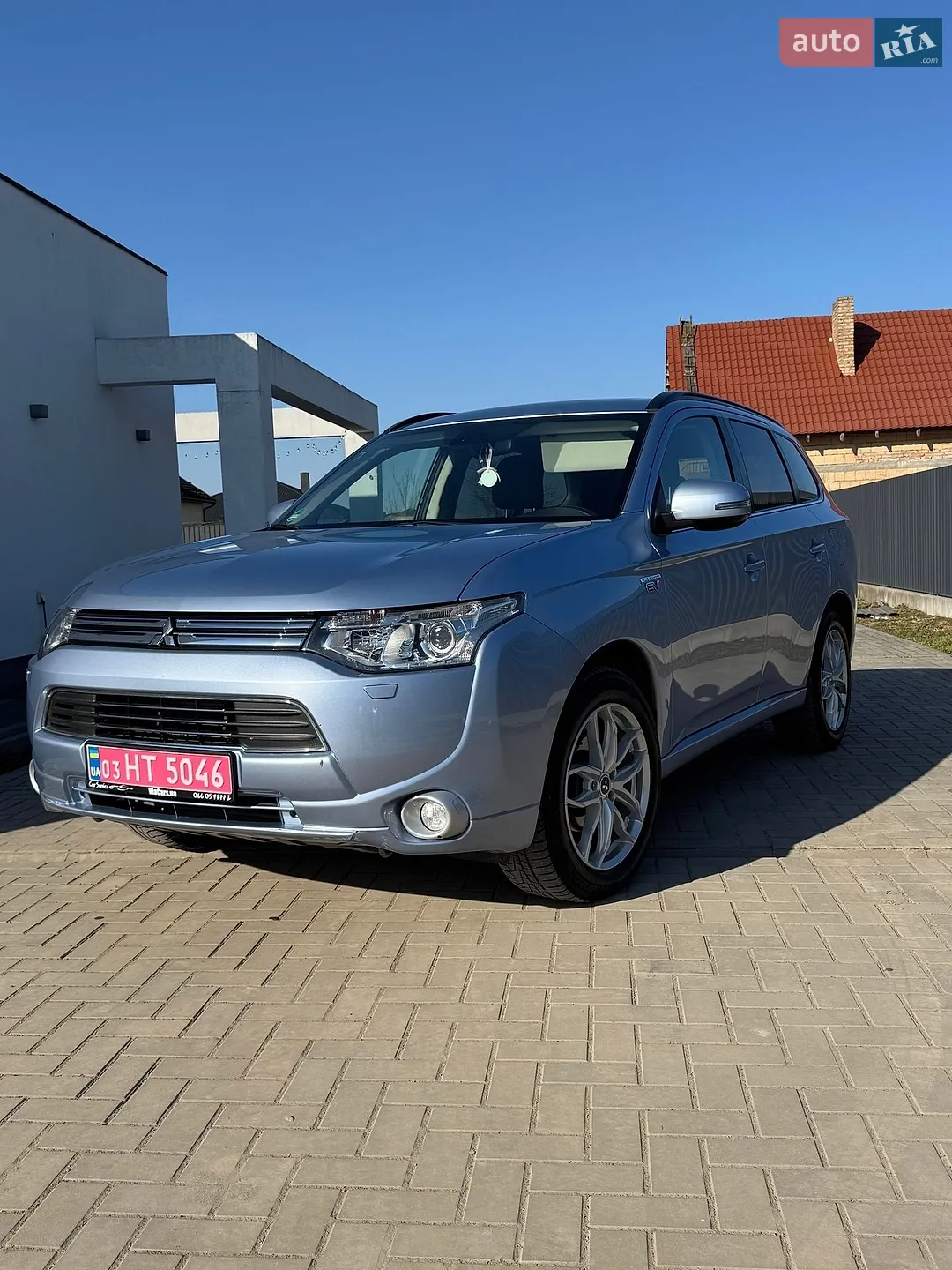 Mitsubishi Outlander, 2013