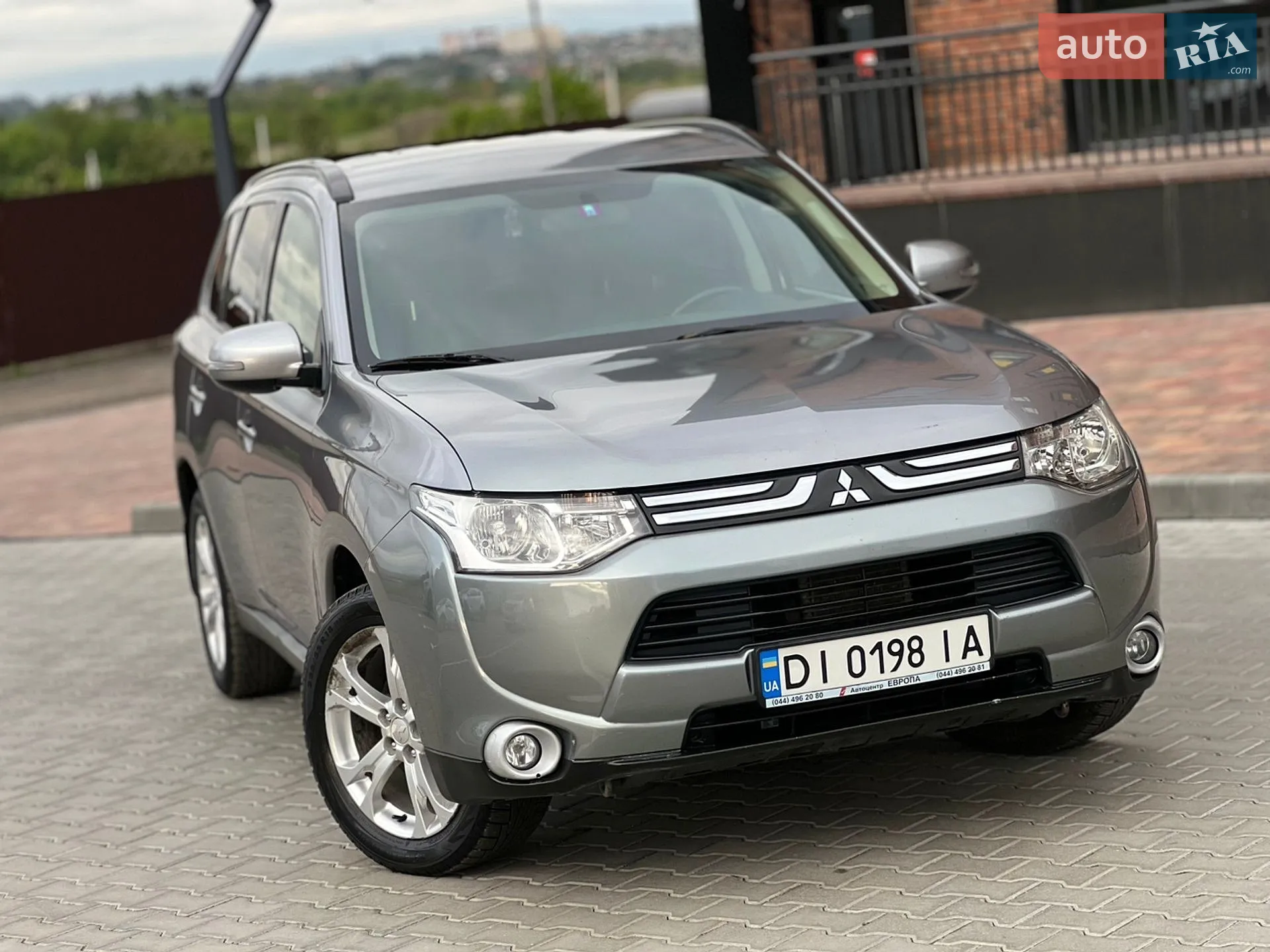 Mitsubishi Outlander, 2013