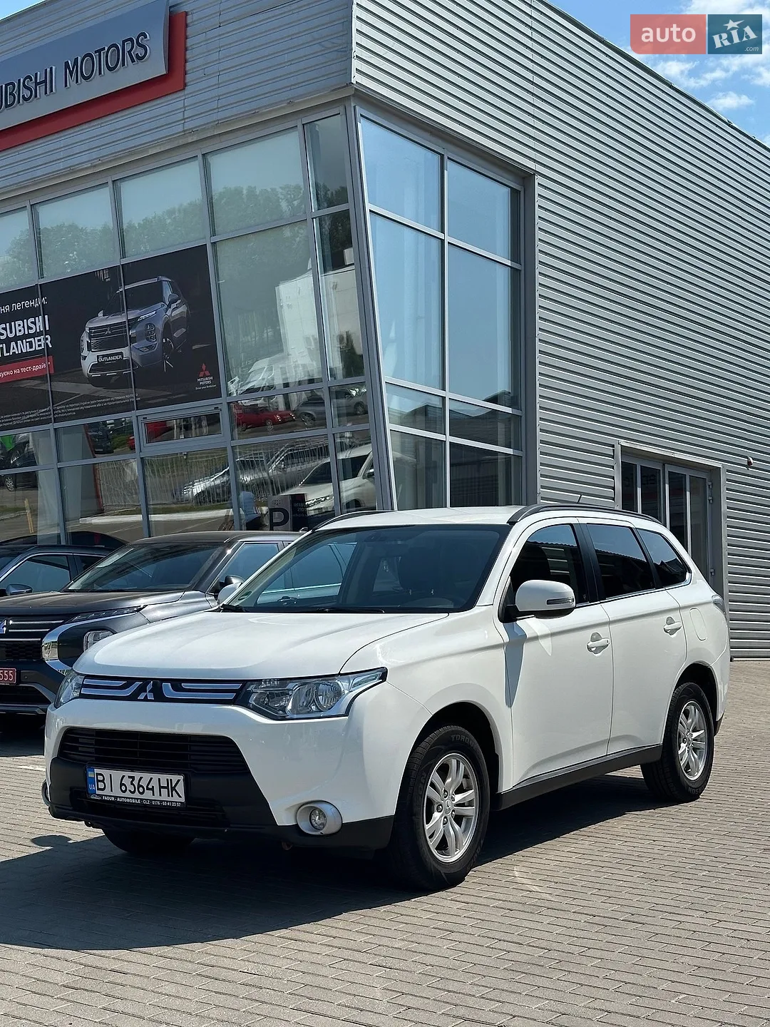 Mitsubishi Outlander, 2012
