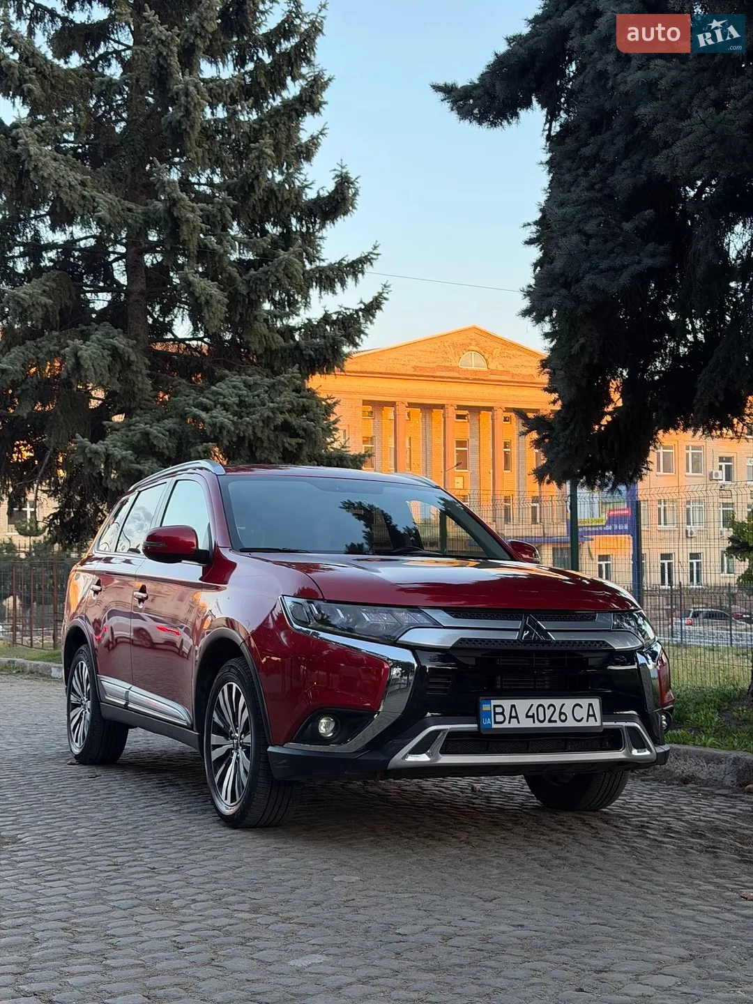 Mitsubishi Outlander, 2019