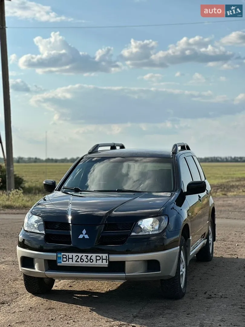 Mitsubishi Outlander, 2003
