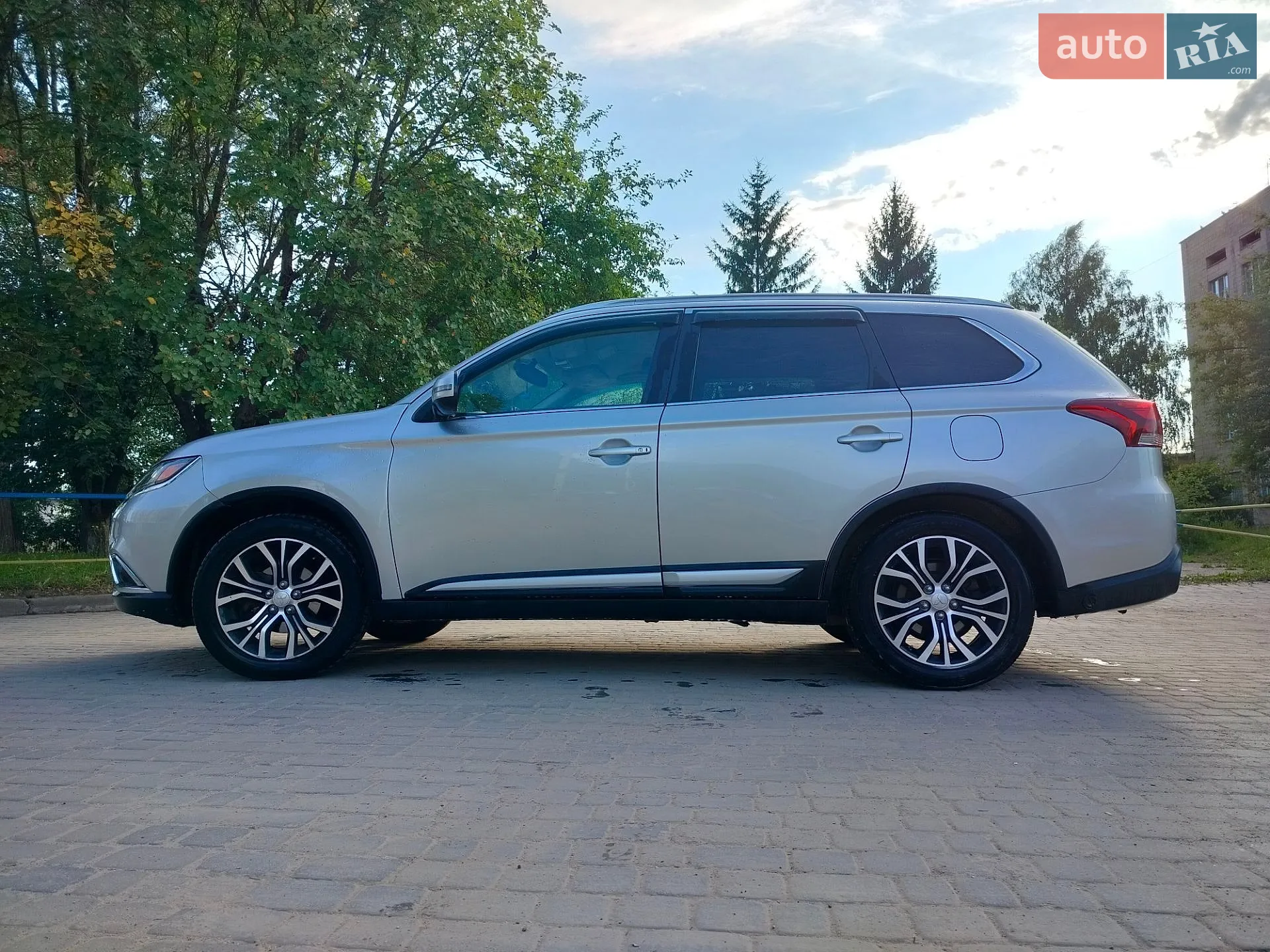 Mitsubishi Outlander, 2018