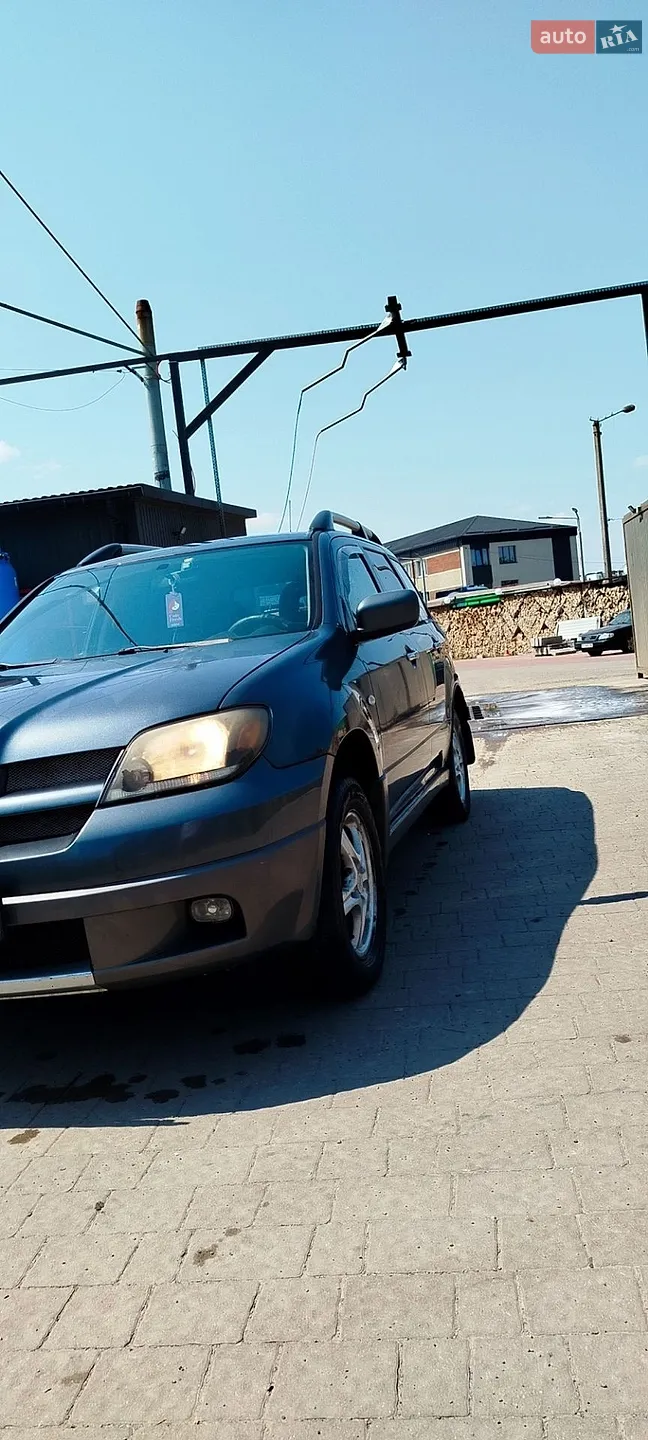 Mitsubishi Outlander, 2003