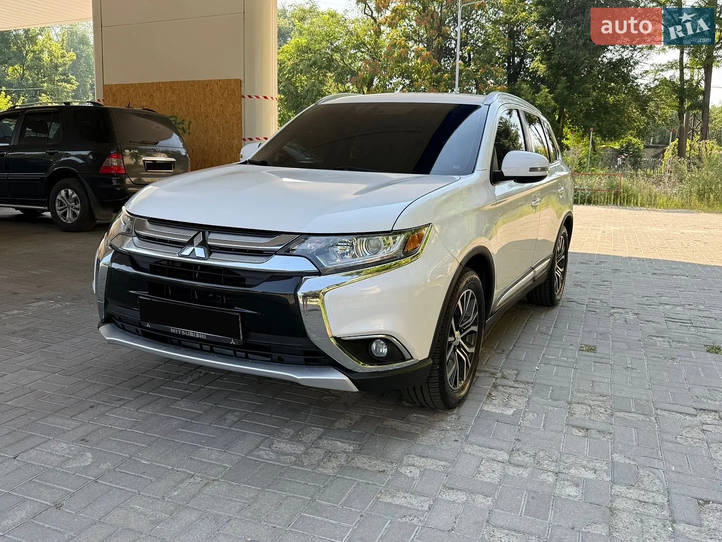 Mitsubishi Outlander, 2017