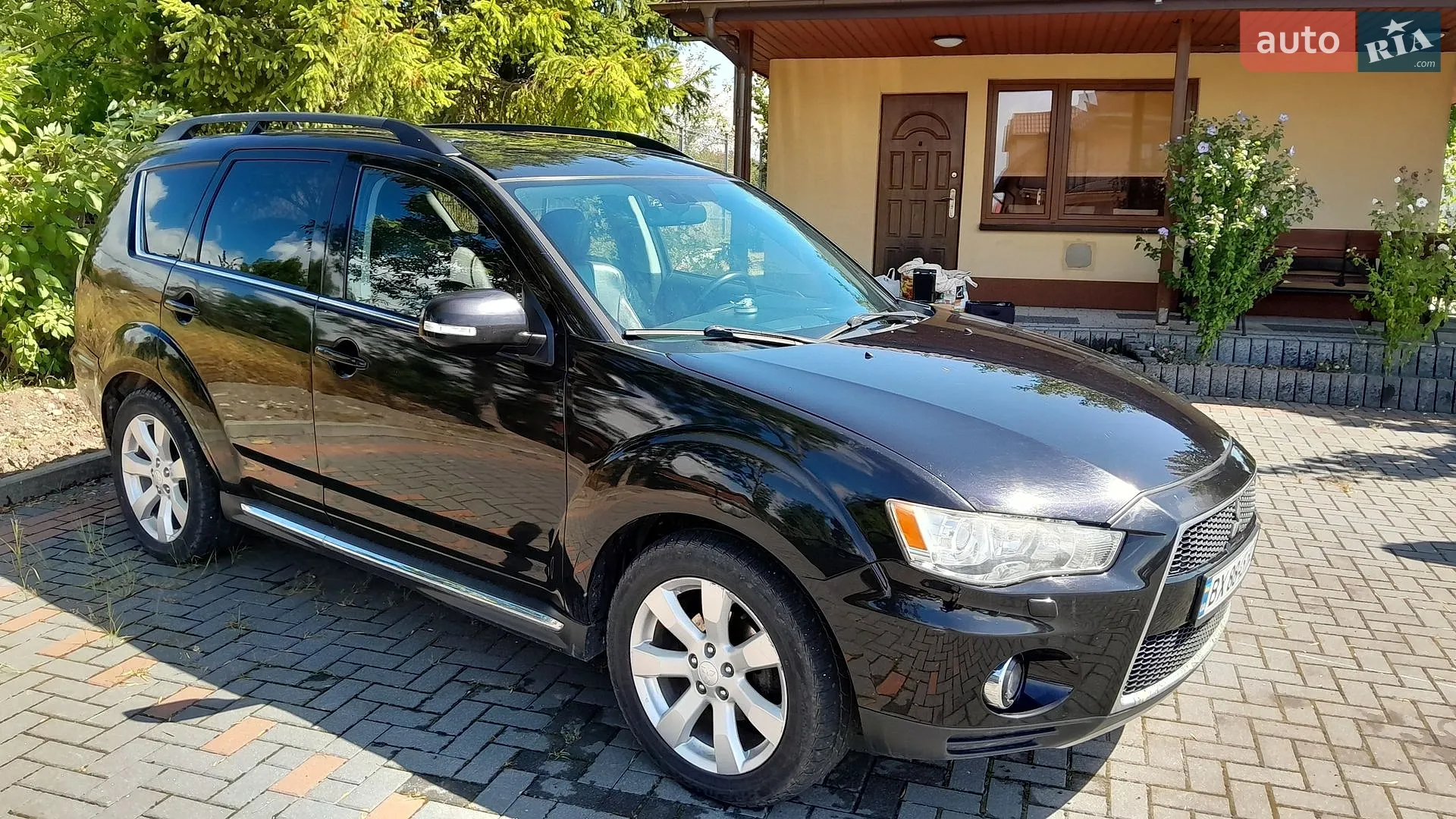 Mitsubishi Outlander, 2011