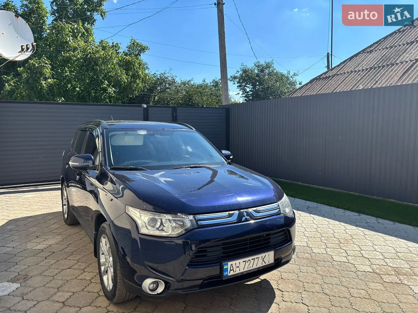 Mitsubishi Outlander, 2012