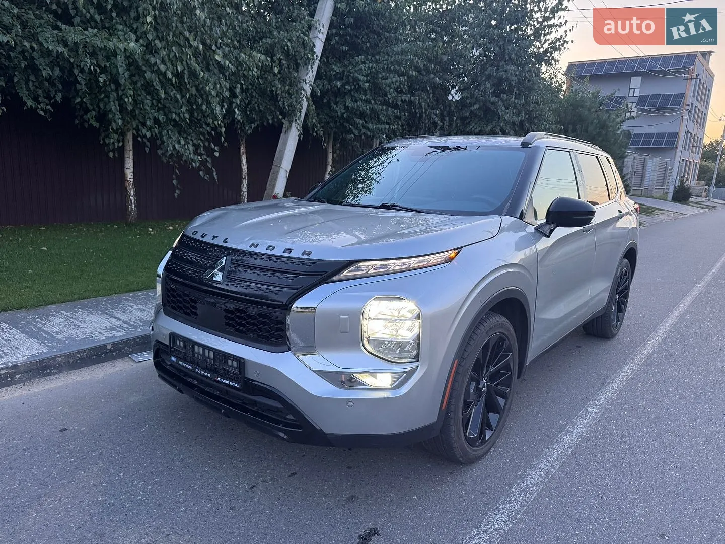 Mitsubishi Outlander, 2022