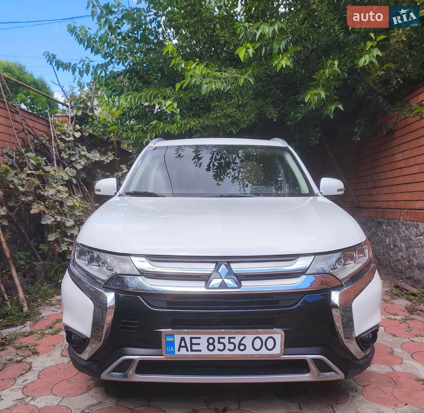 Mitsubishi Outlander, 2015