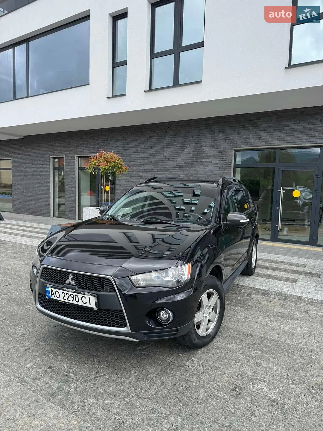 Mitsubishi Outlander, 2011