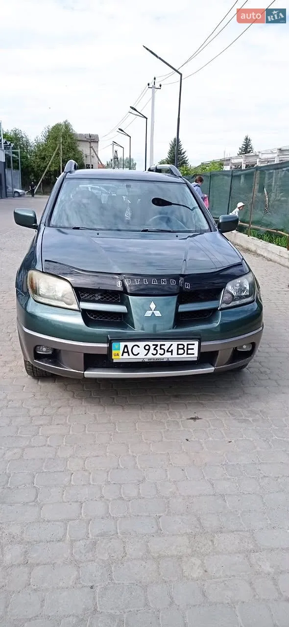 Mitsubishi Outlander, 2004