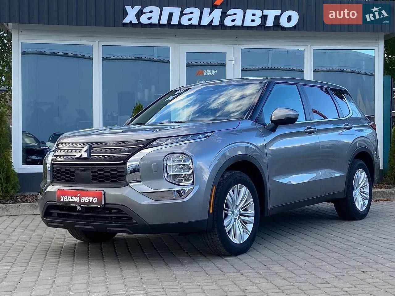 Mitsubishi Outlander, 2022