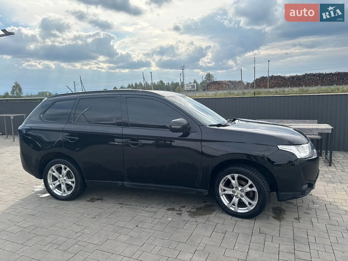 Mitsubishi Outlander, 2012