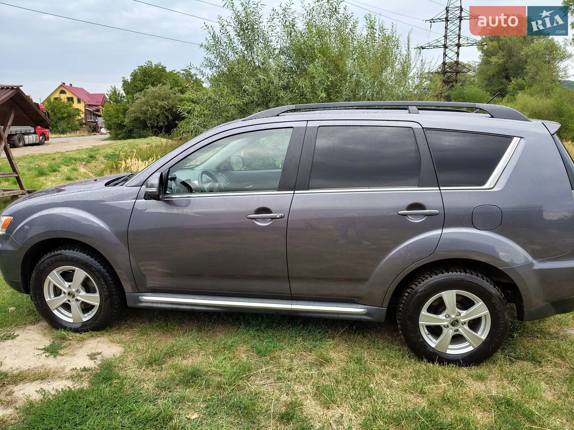 Mitsubishi Outlander, 2011