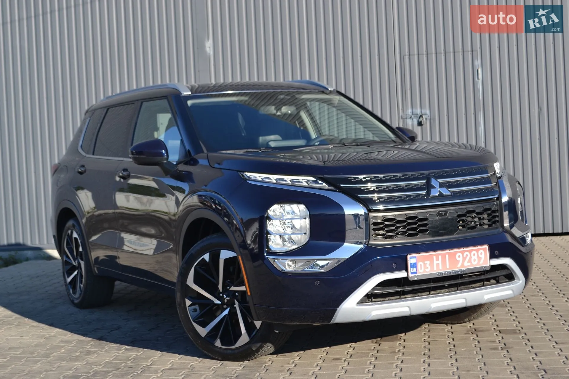 Mitsubishi Outlander, 2023