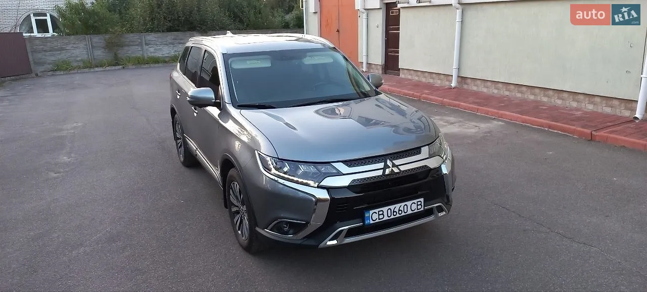 Mitsubishi Outlander, 2018