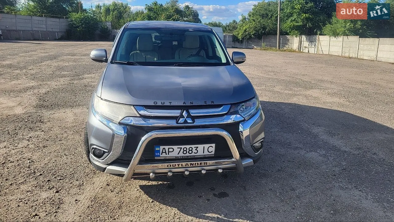 Mitsubishi Outlander, 2018
