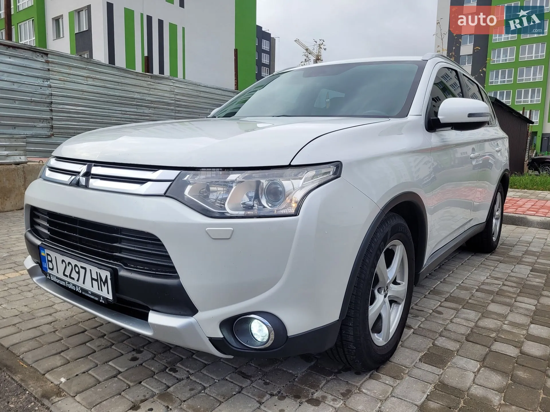 Mitsubishi Outlander, 2014