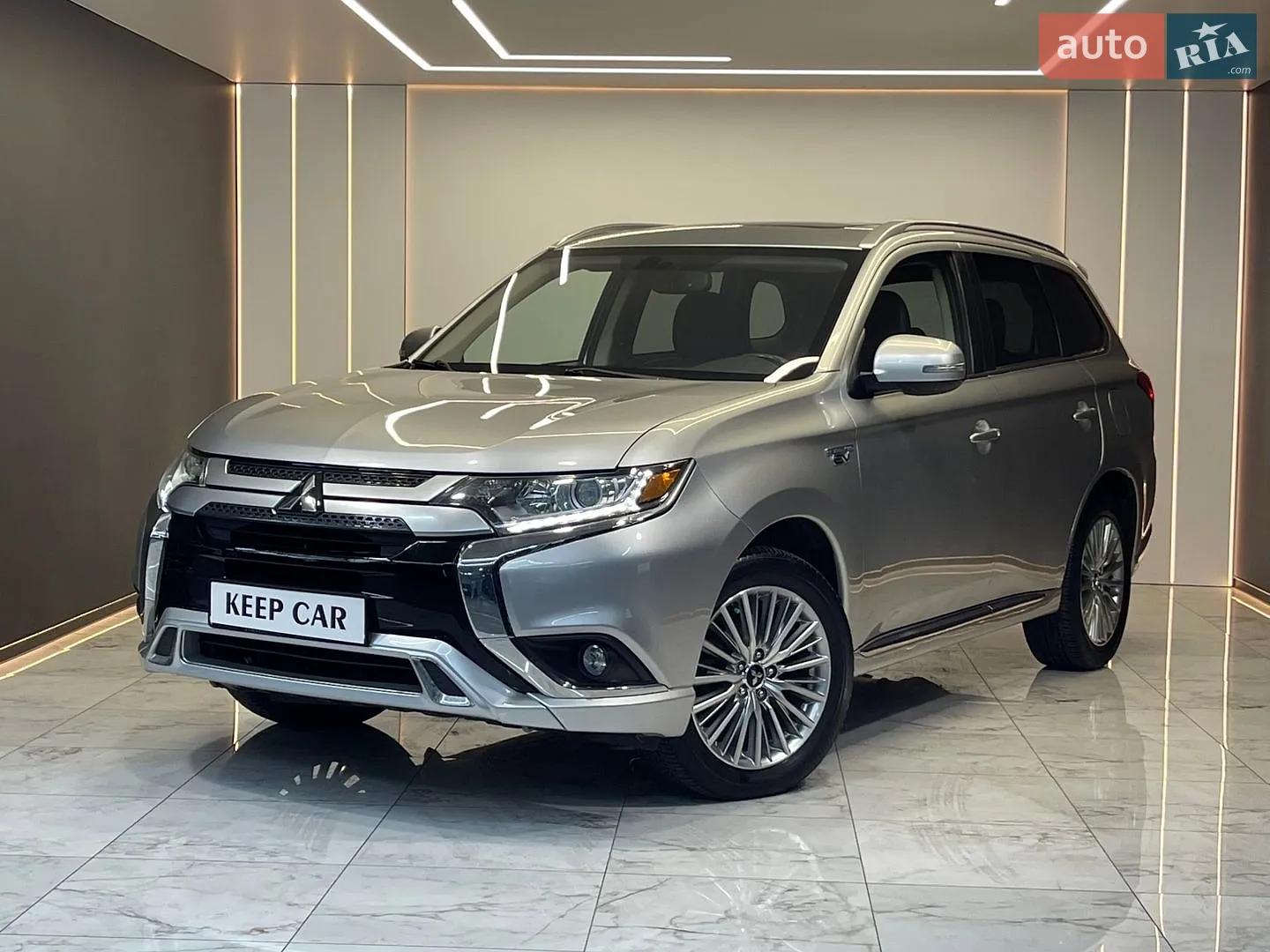 Mitsubishi Outlander, 2021