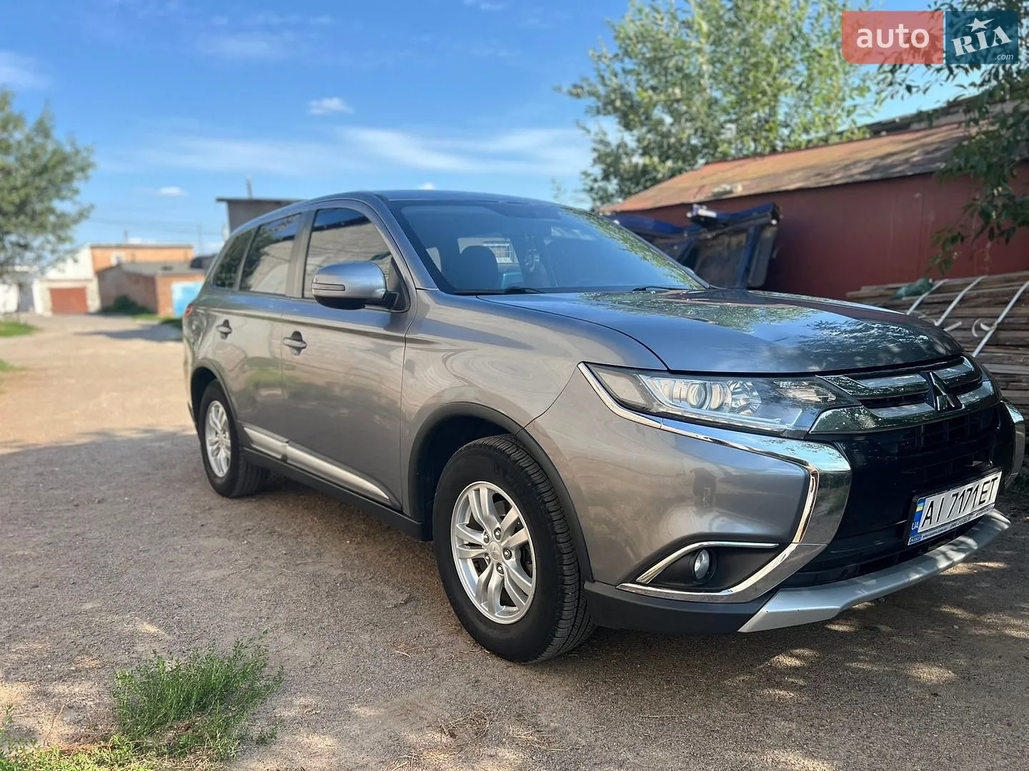Mitsubishi Outlander, 2016
