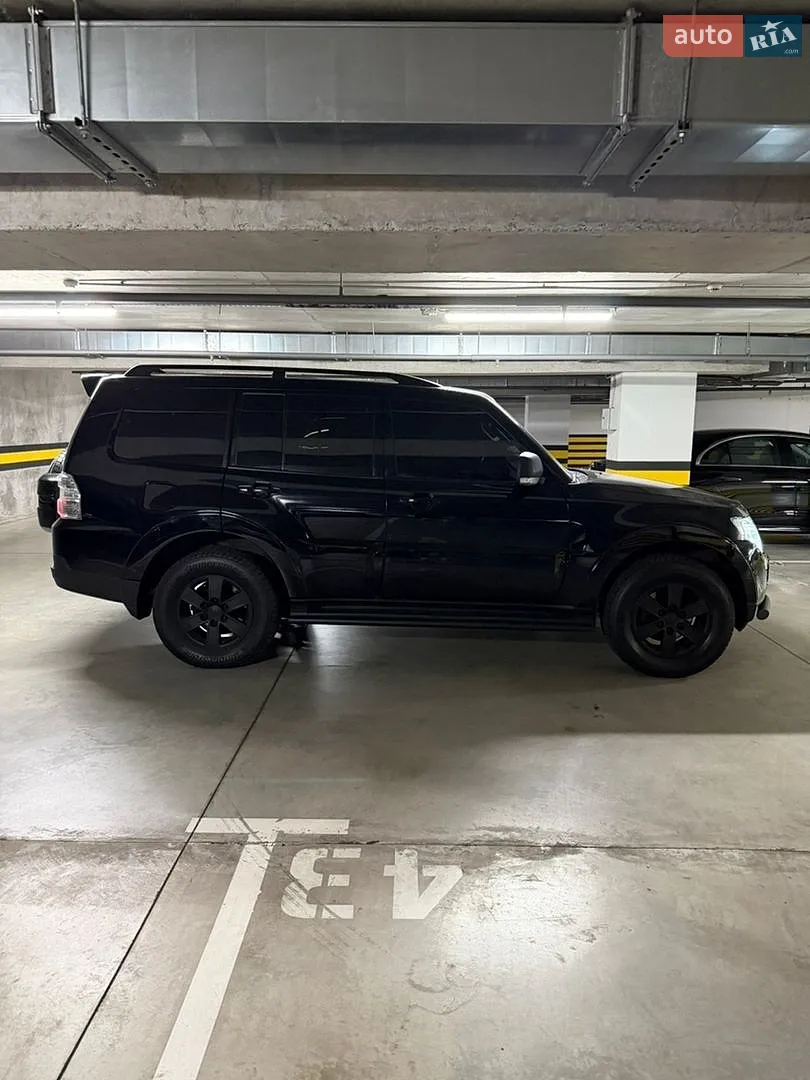 Mitsubishi Pajero Wagon, 2007