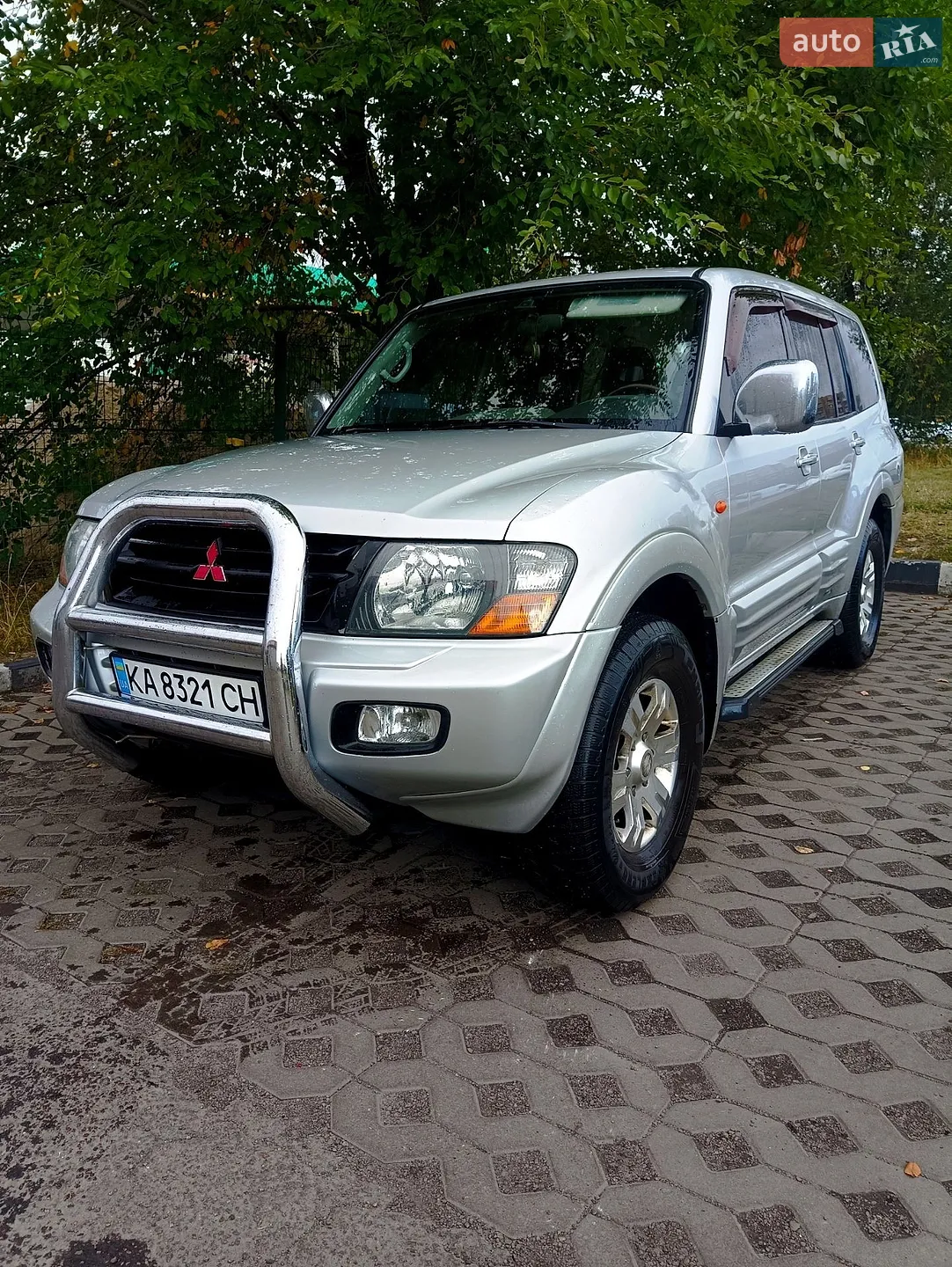 Mitsubishi Pajero Wagon, 2001