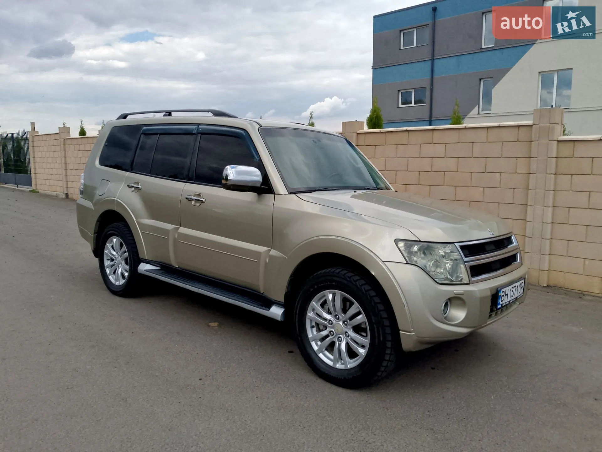 Mitsubishi Pajero, 2013