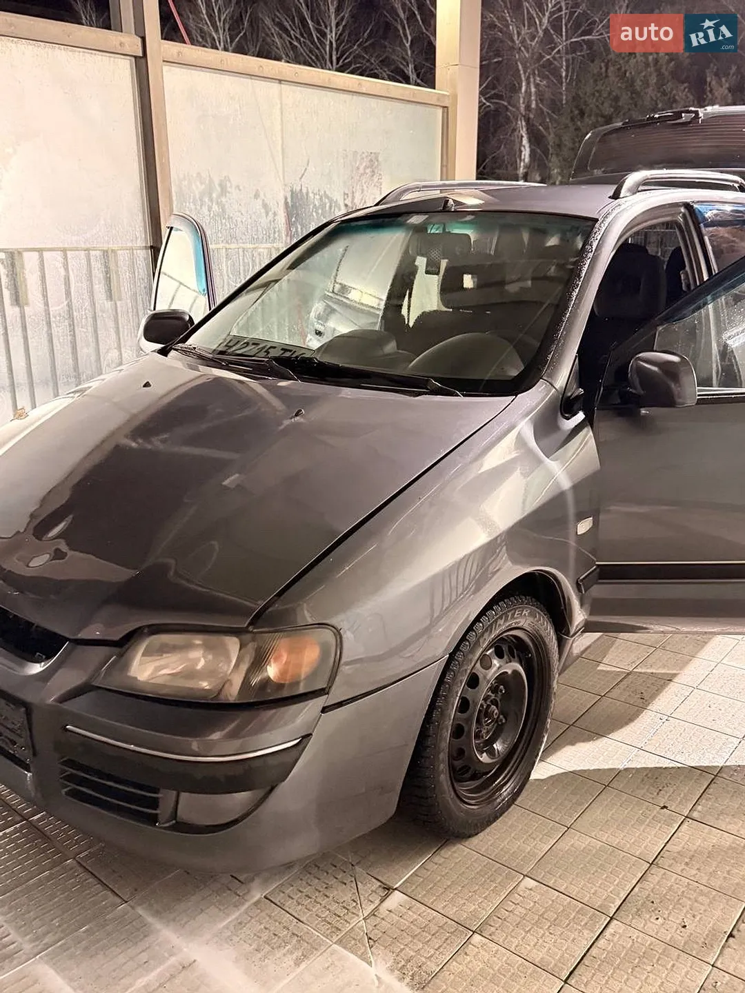 Mitsubishi Space Star, 2004
