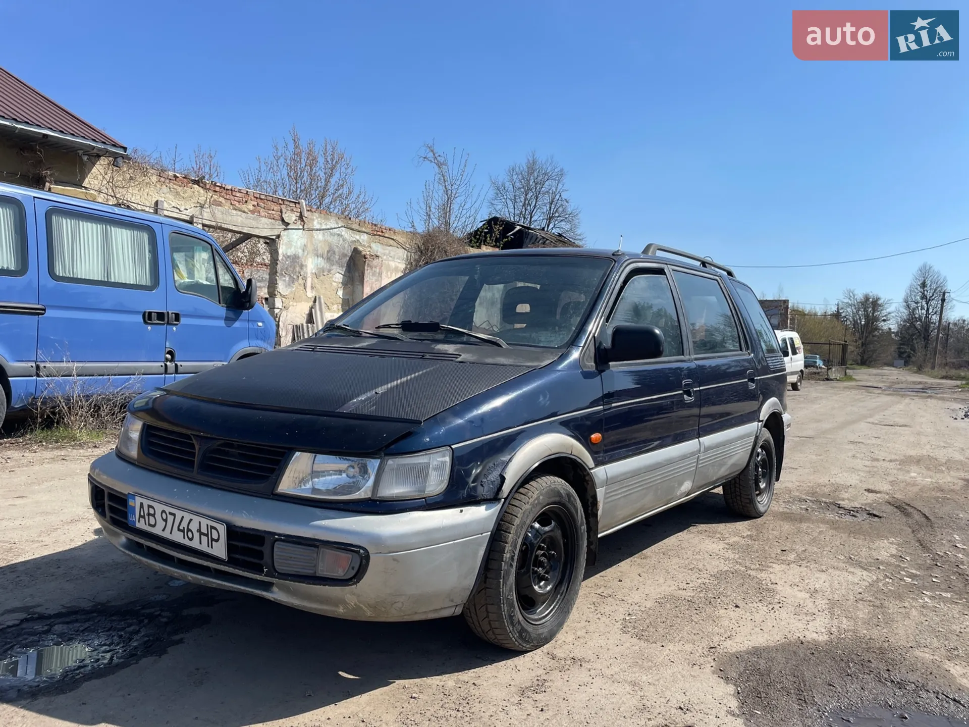 Mitsubishi Space Wagon, 1996