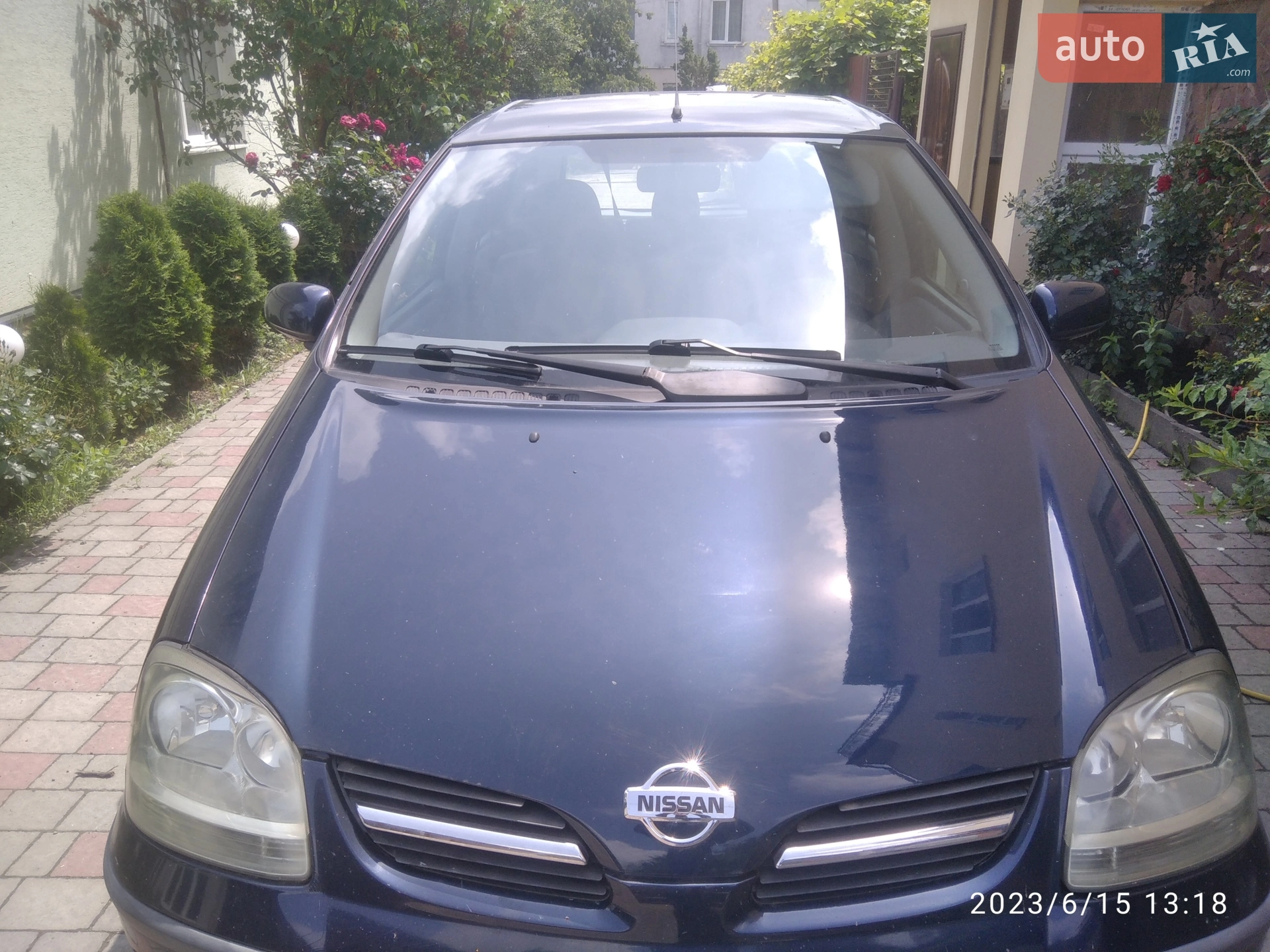 Nissan Almera Tino, 2005