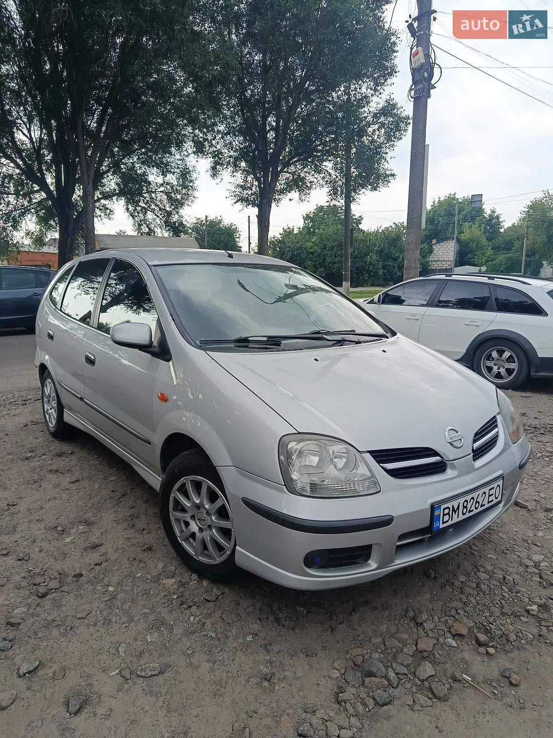 Nissan Almera Tino, 2003