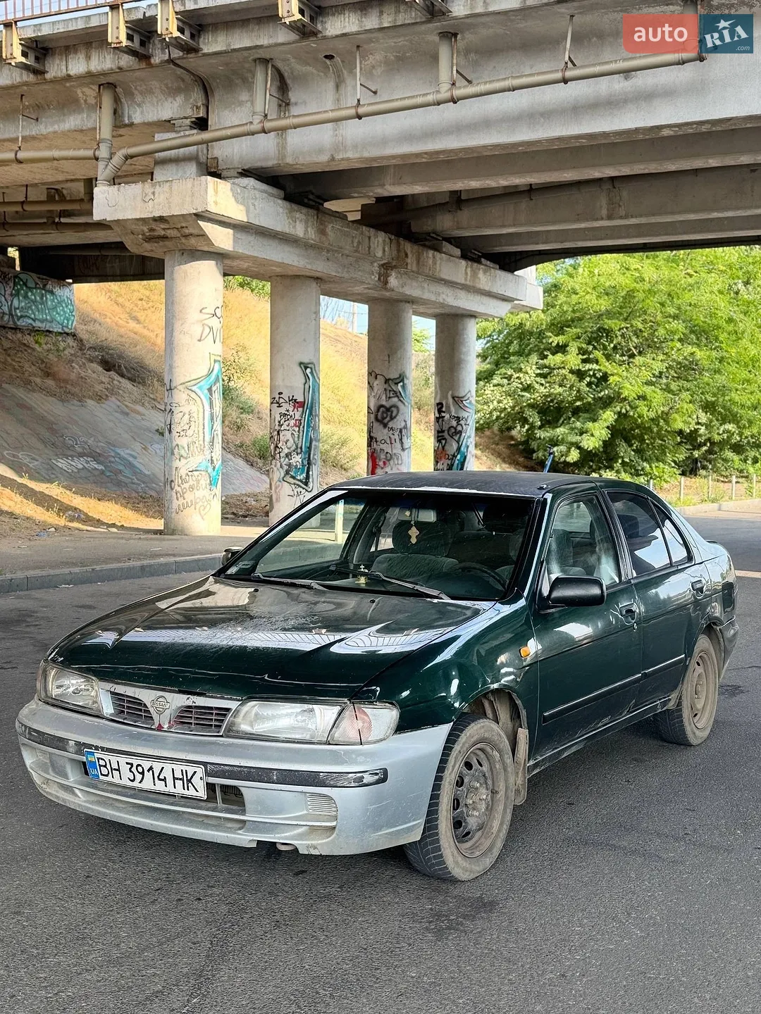 Nissan Almera, 1999