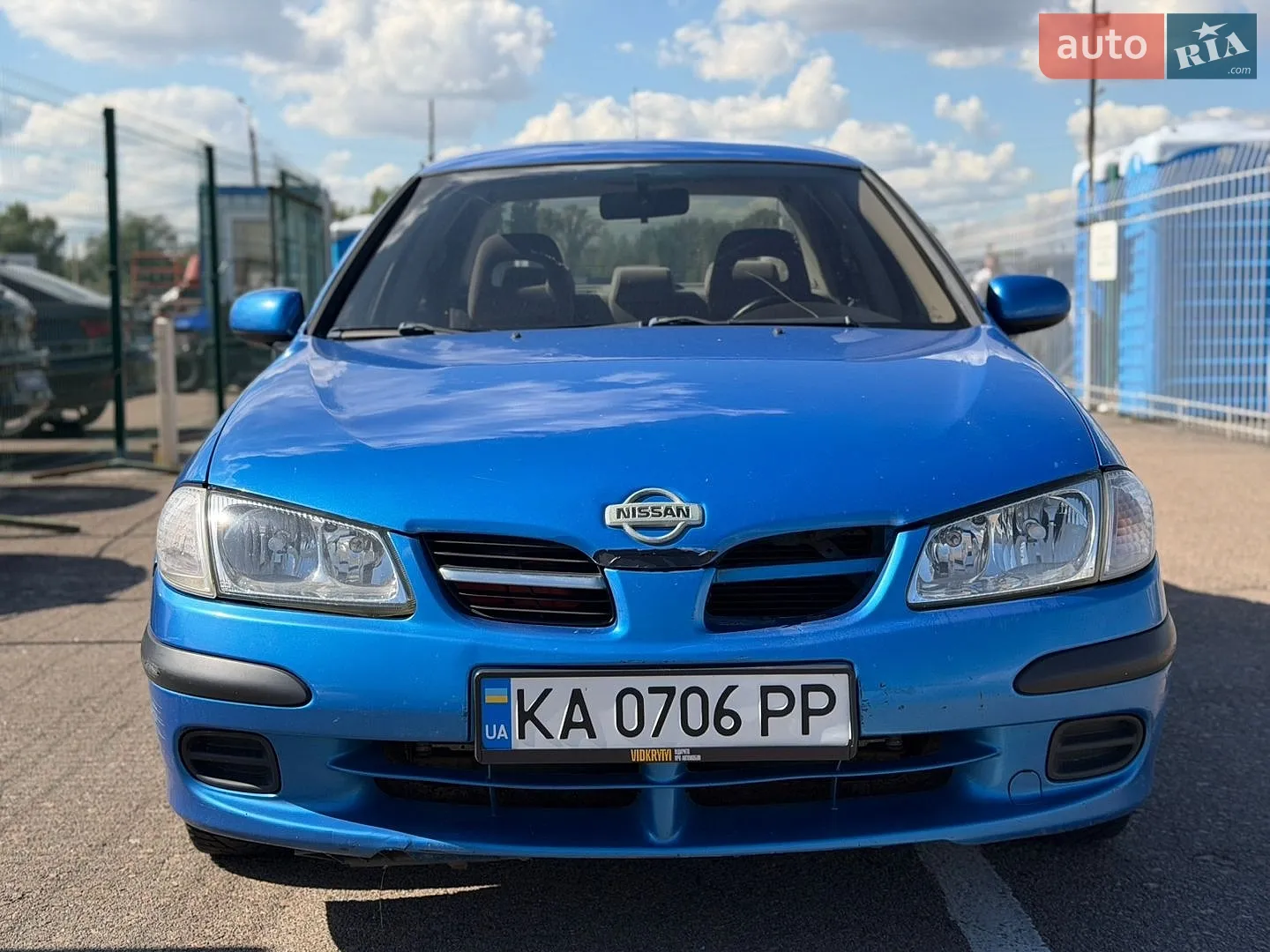 Nissan Almera, 2001