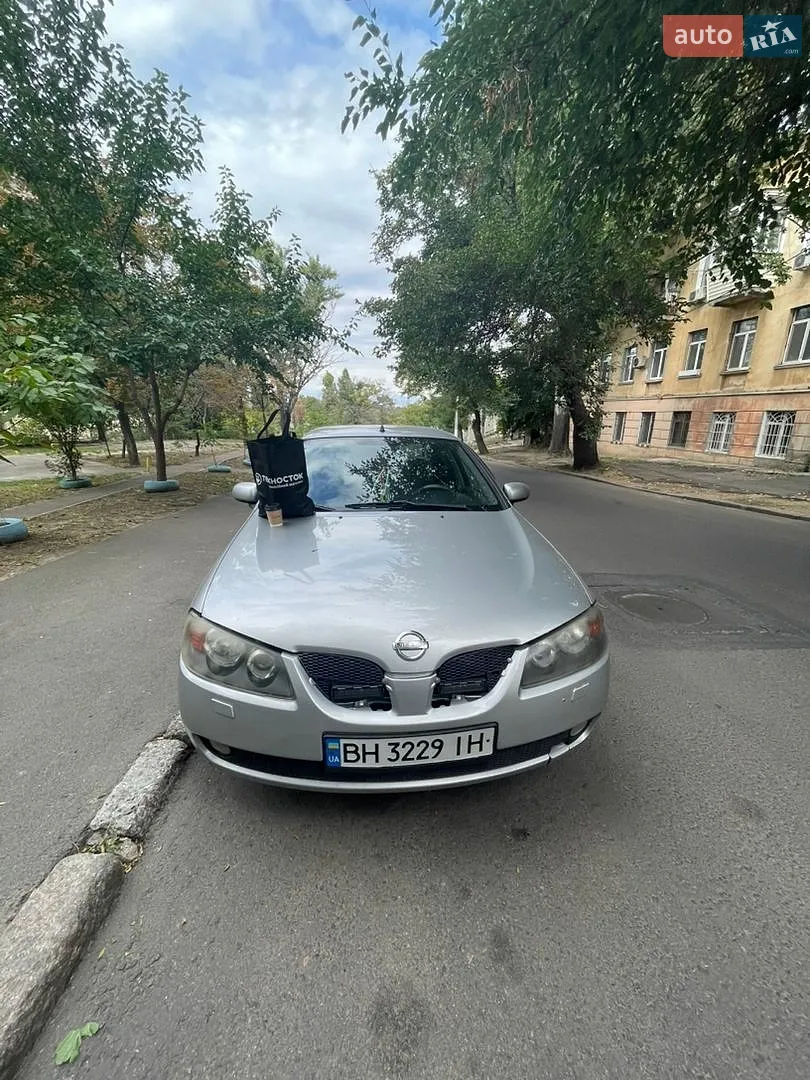 Nissan Almera, 2002