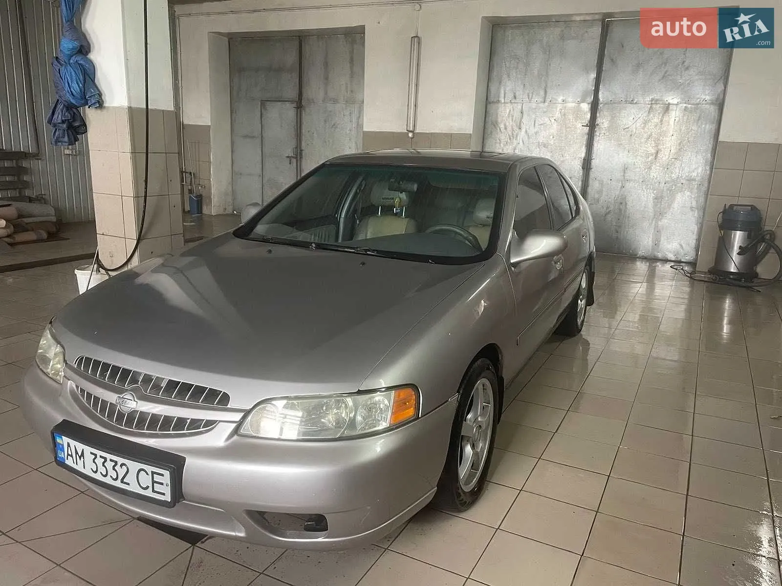 Nissan Altima, 2001