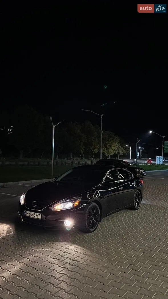 Nissan Altima, 2016